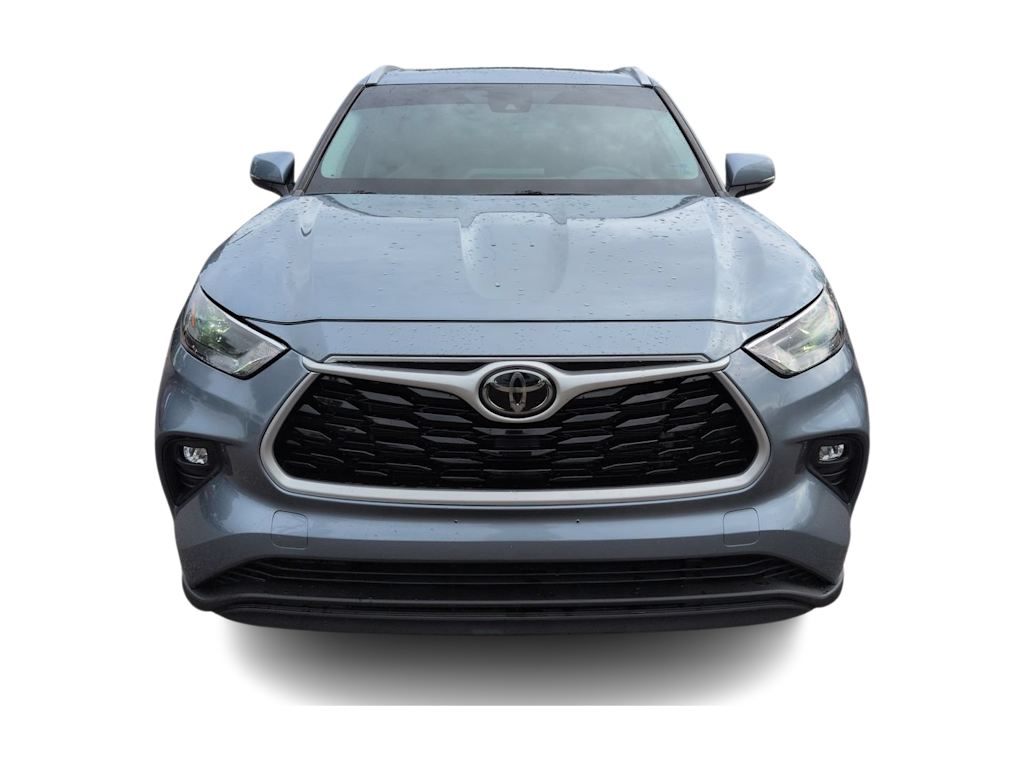 Thumbnail: 2022 Toyota Highlander - 6
