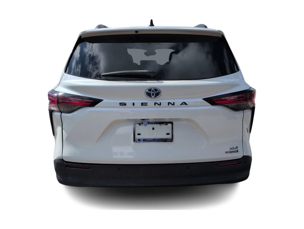 Thumbnail: 2021 Toyota Sienna - 5