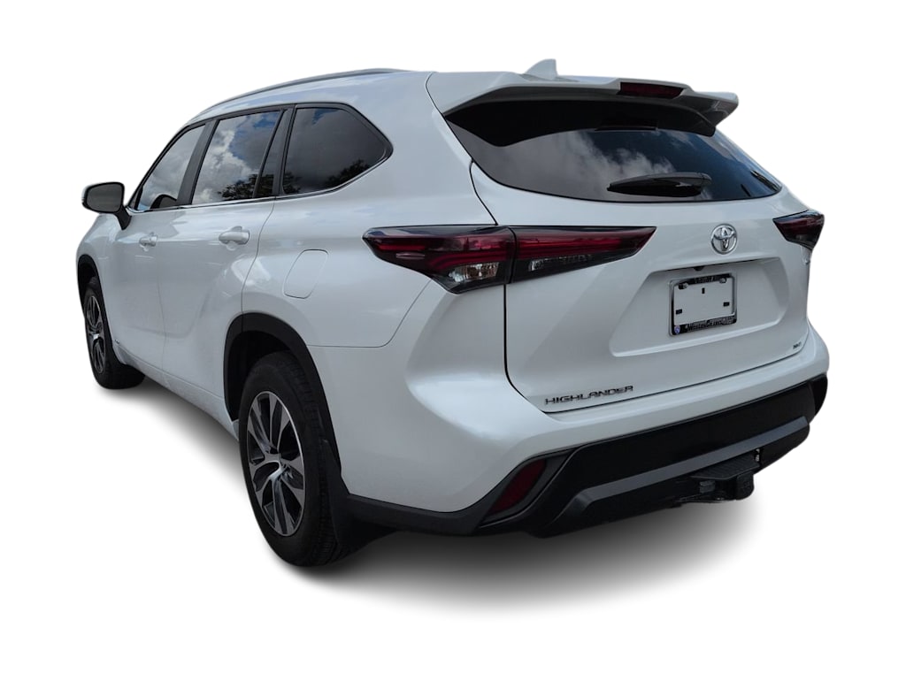 Thumbnail: 2025 Toyota Highlander - 4