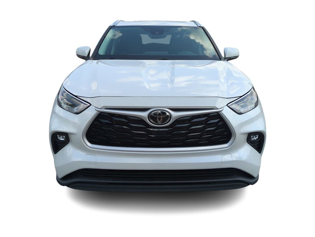 Thumbnail: 2023 Toyota Highlander - 6