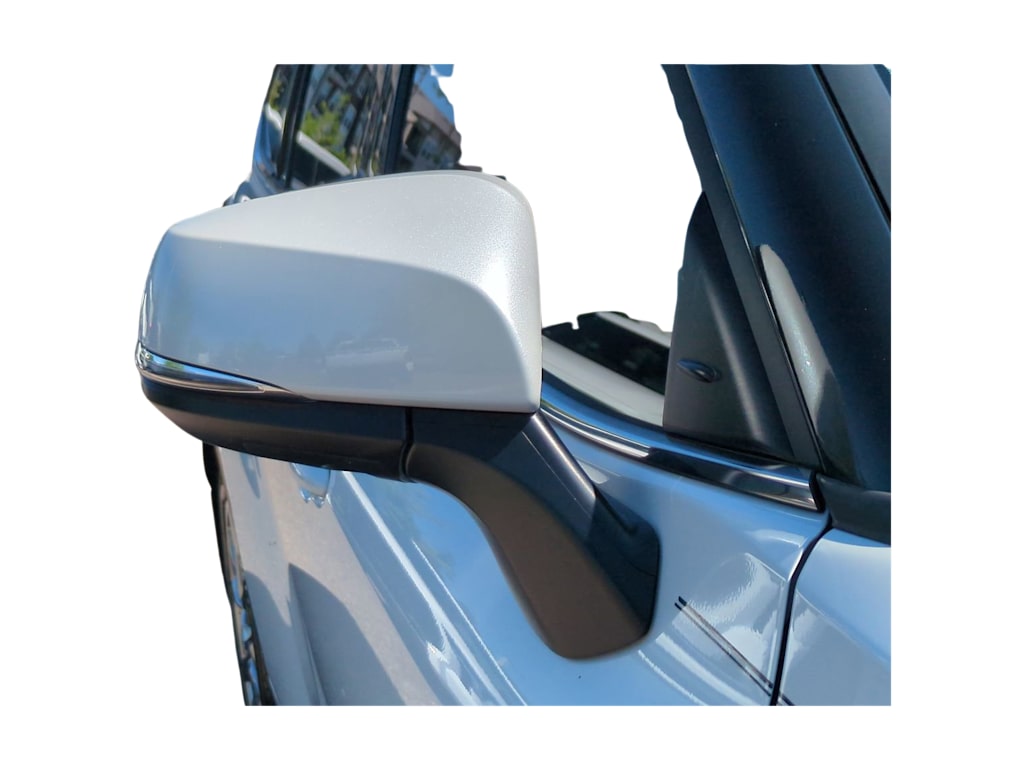 Thumbnail: 2023 Toyota Highlander - 19