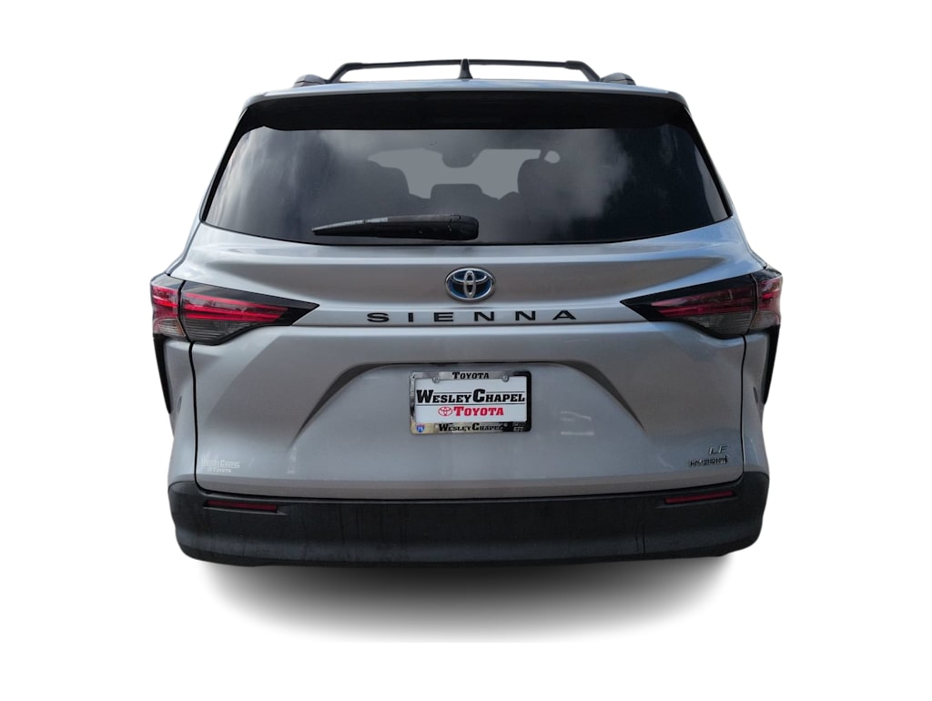 Thumbnail: 2022 Toyota Sienna - 5