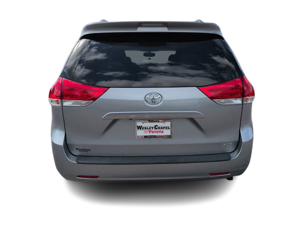 Thumbnail: 2012 Toyota Sienna - 5