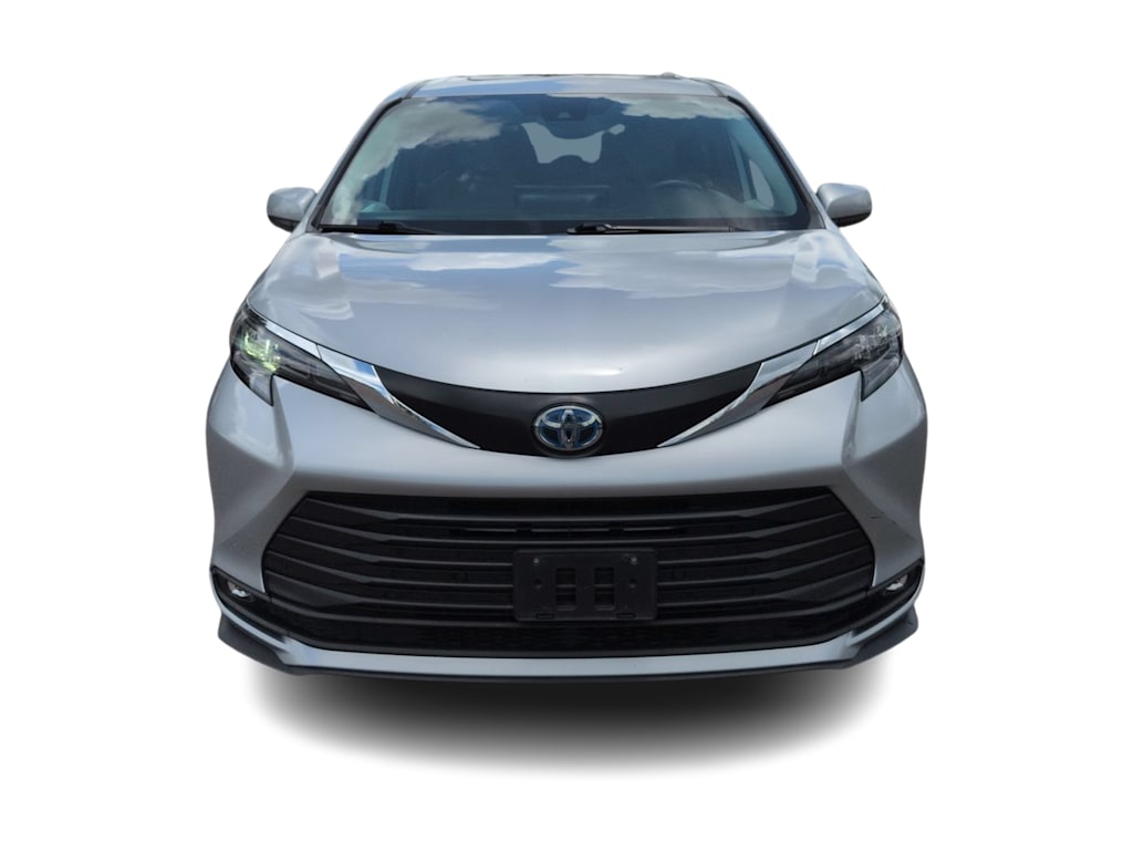 Thumbnail: 2025 Toyota Sienna - 6