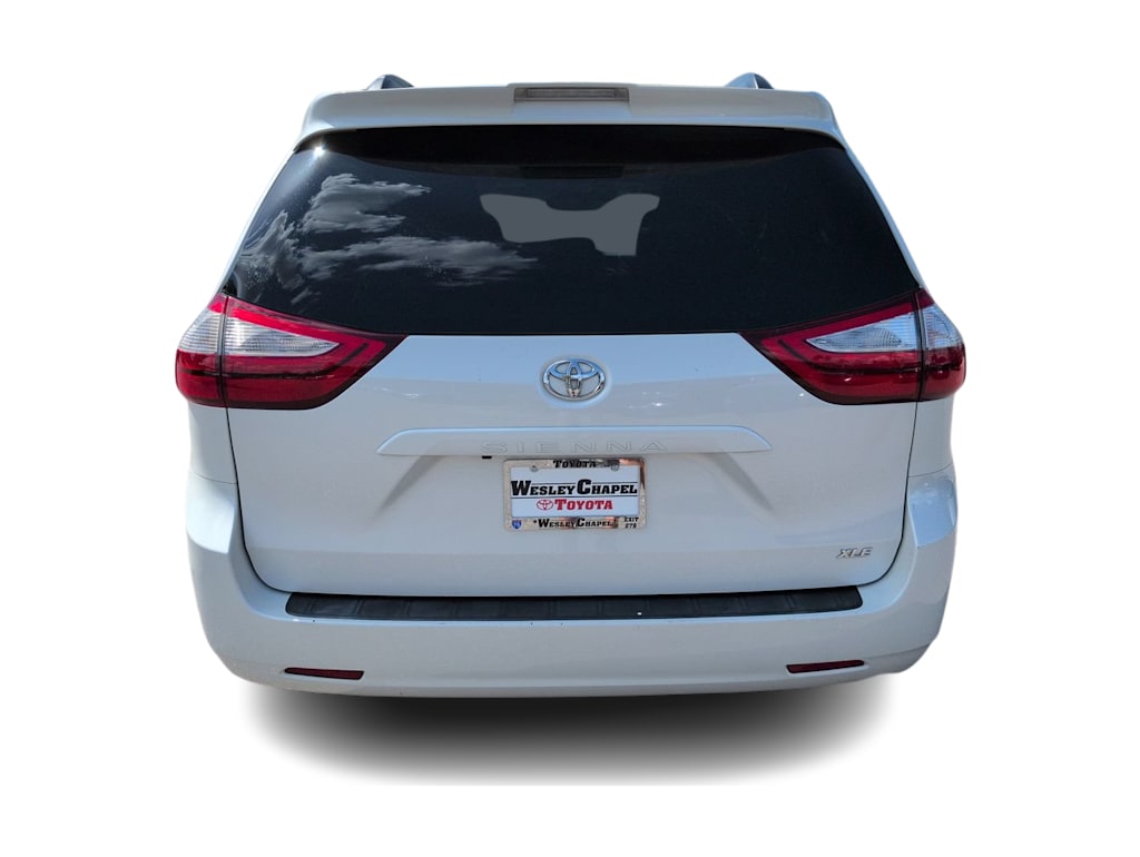 Thumbnail: 2019 Toyota Sienna - 5