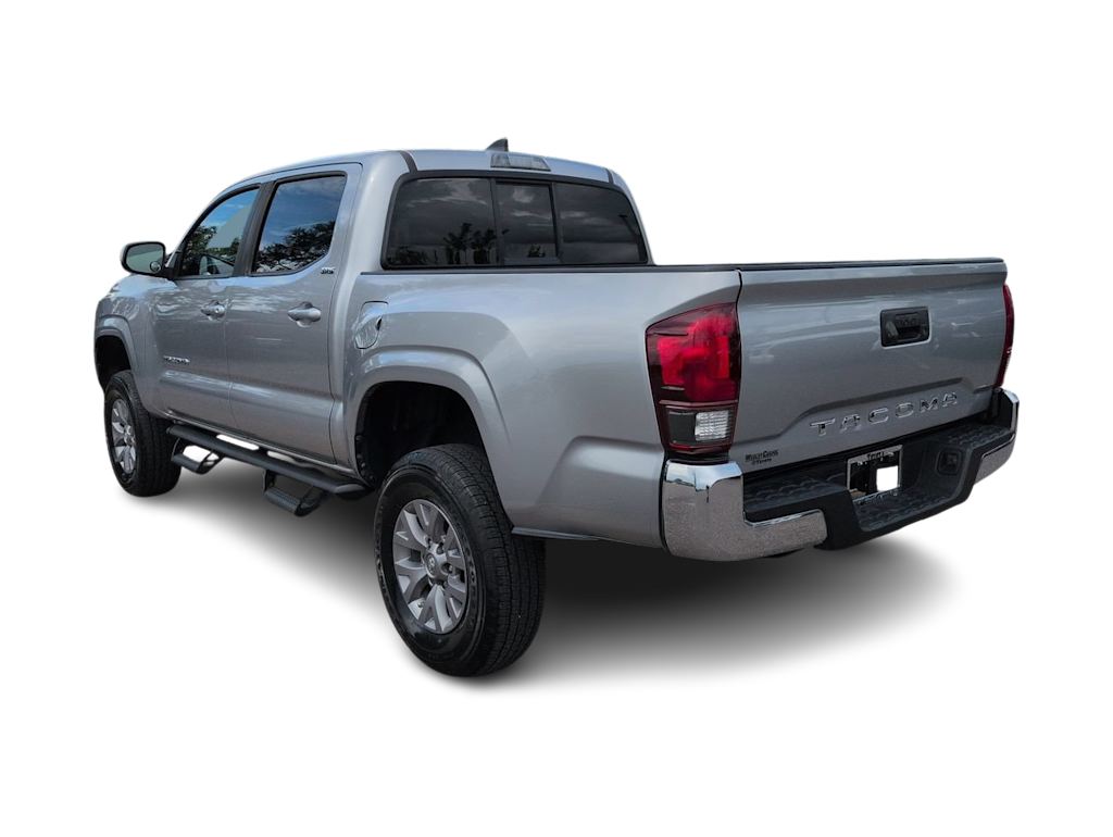 Thumbnail: 2020 Toyota Tacoma - 4