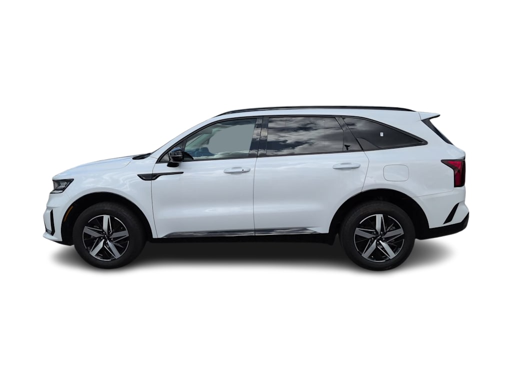 Thumbnail: 2023 Kia Sorento - 3