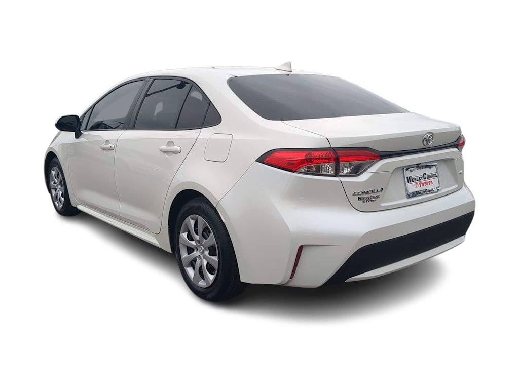 2021 Toyota Corolla LE 4