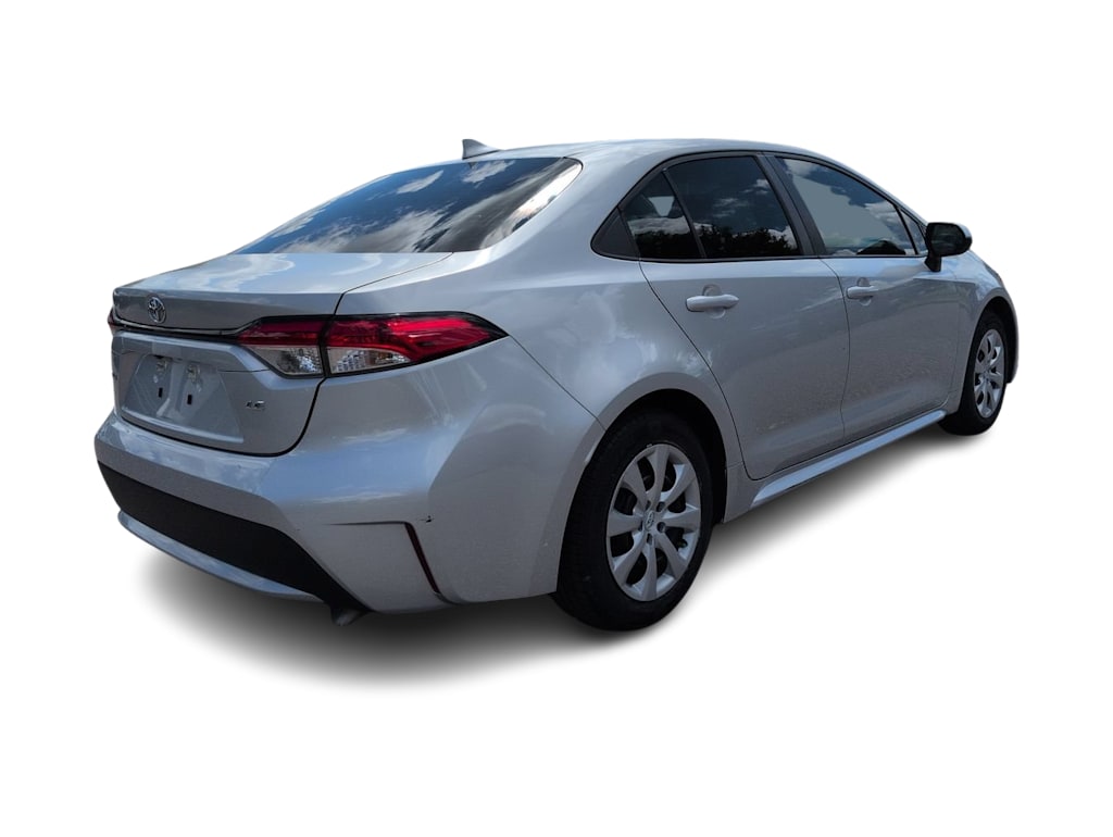 Thumbnail: 2022 Toyota Corolla - 18