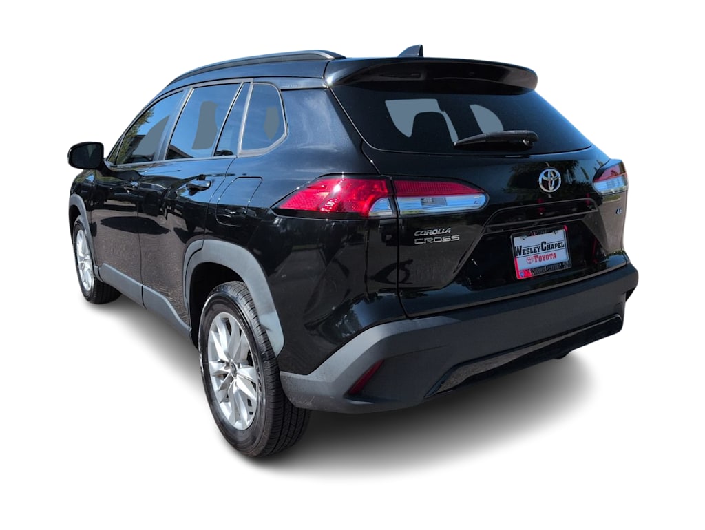 Thumbnail: 2022 Toyota Corolla Cross - 4
