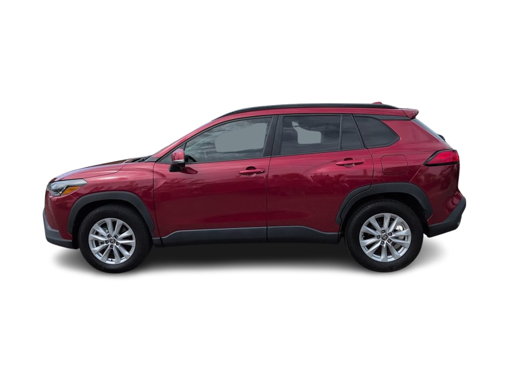 Thumbnail: 2022 Toyota Corolla Cross - 3