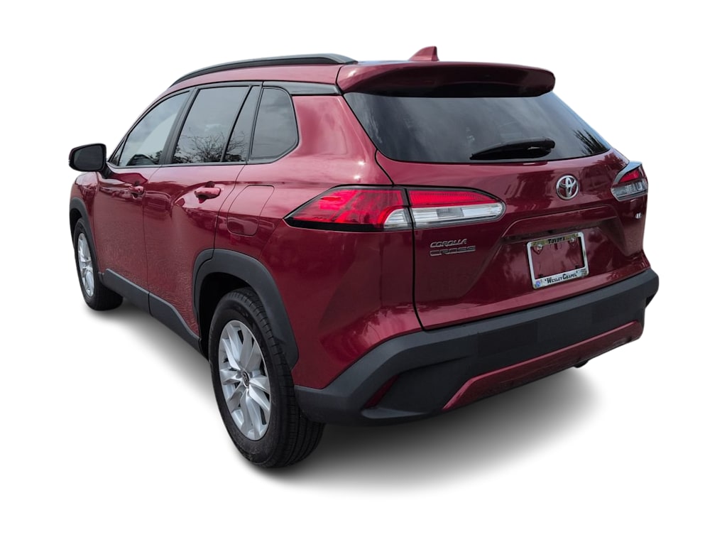 Thumbnail: 2022 Toyota Corolla Cross - 4
