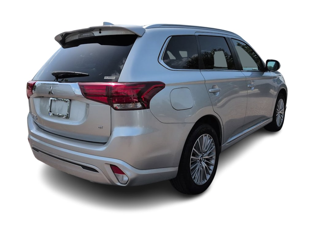 Thumbnail: 2020 Mitsubishi Outlander - 17