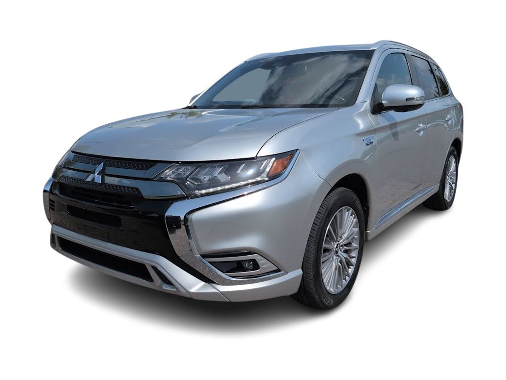 Thumbnail: 2020 Mitsubishi Outlander - 16