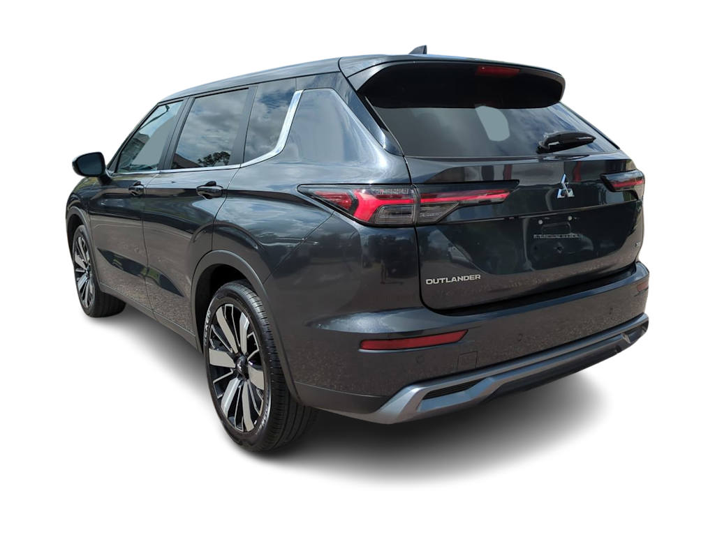 Thumbnail: 2025 Mitsubishi Outlander - 4