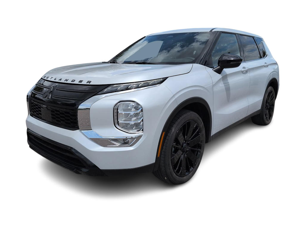 Thumbnail: 2026 Mitsubishi Outlander - 17