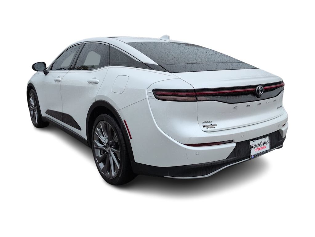Thumbnail: 2023 Toyota Crown - 4