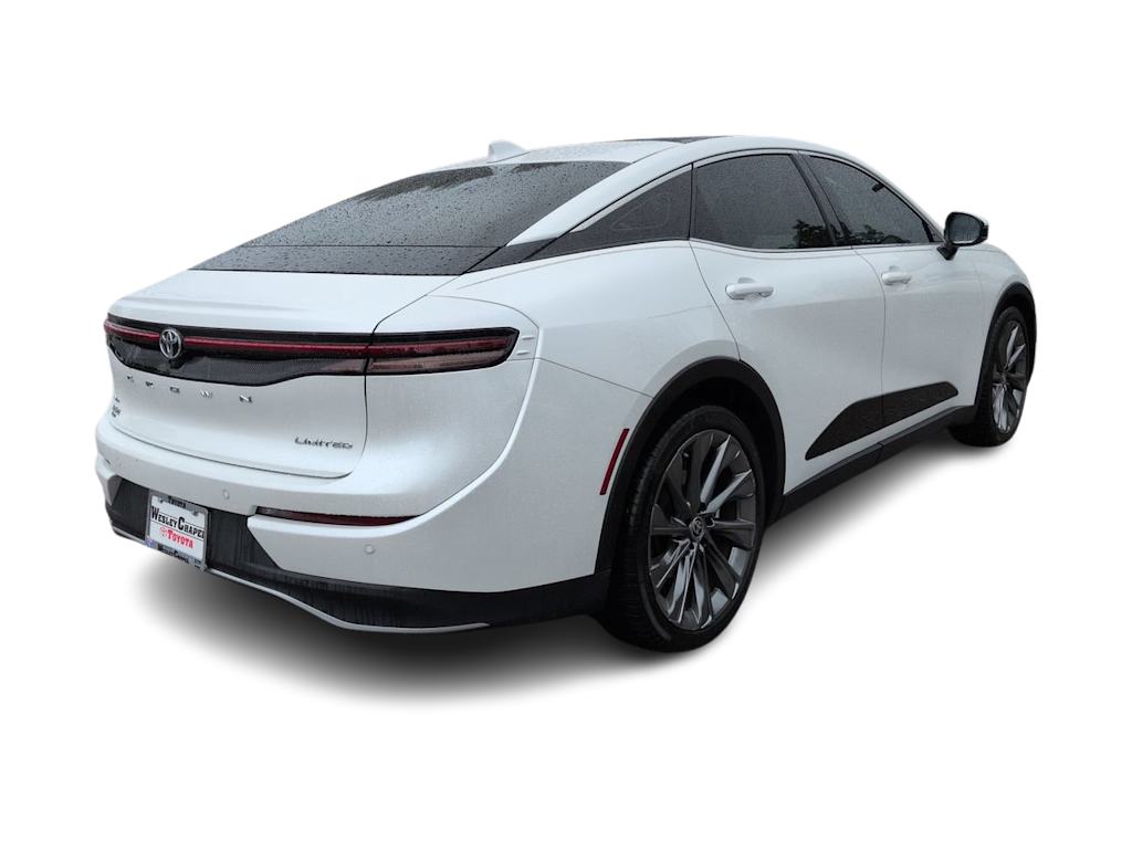 Thumbnail: 2023 Toyota Crown - 17