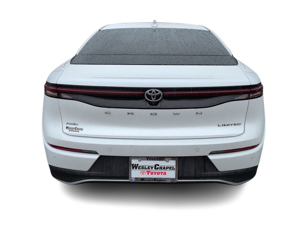 Thumbnail: 2023 Toyota Crown - 5