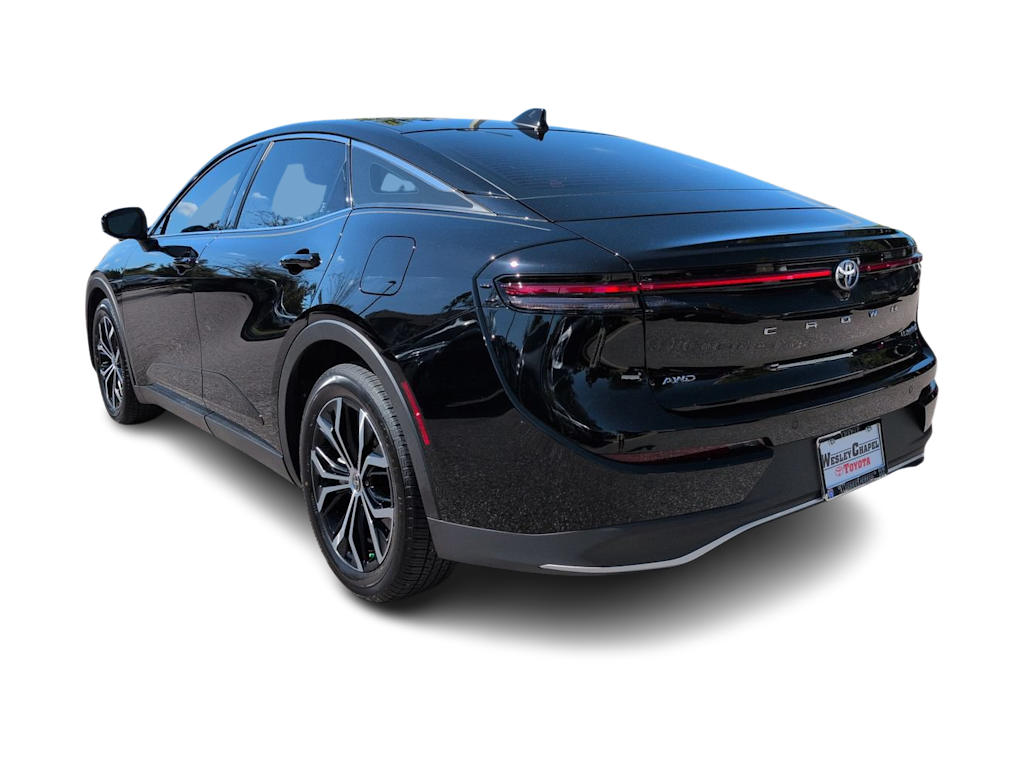 Thumbnail: 2023 Toyota Crown - 4