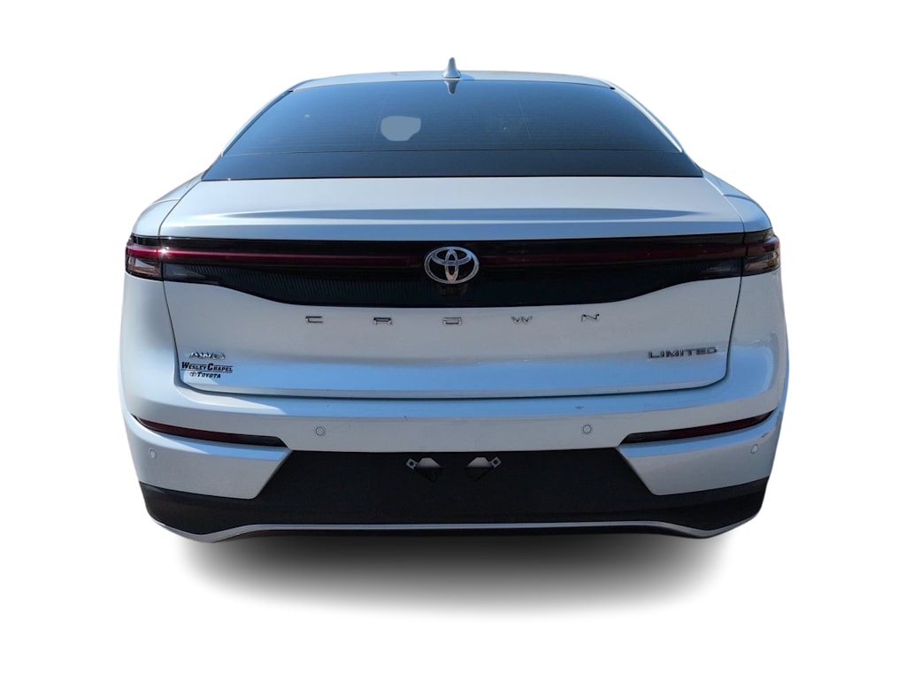 Thumbnail: 2023 Toyota Crown - 5