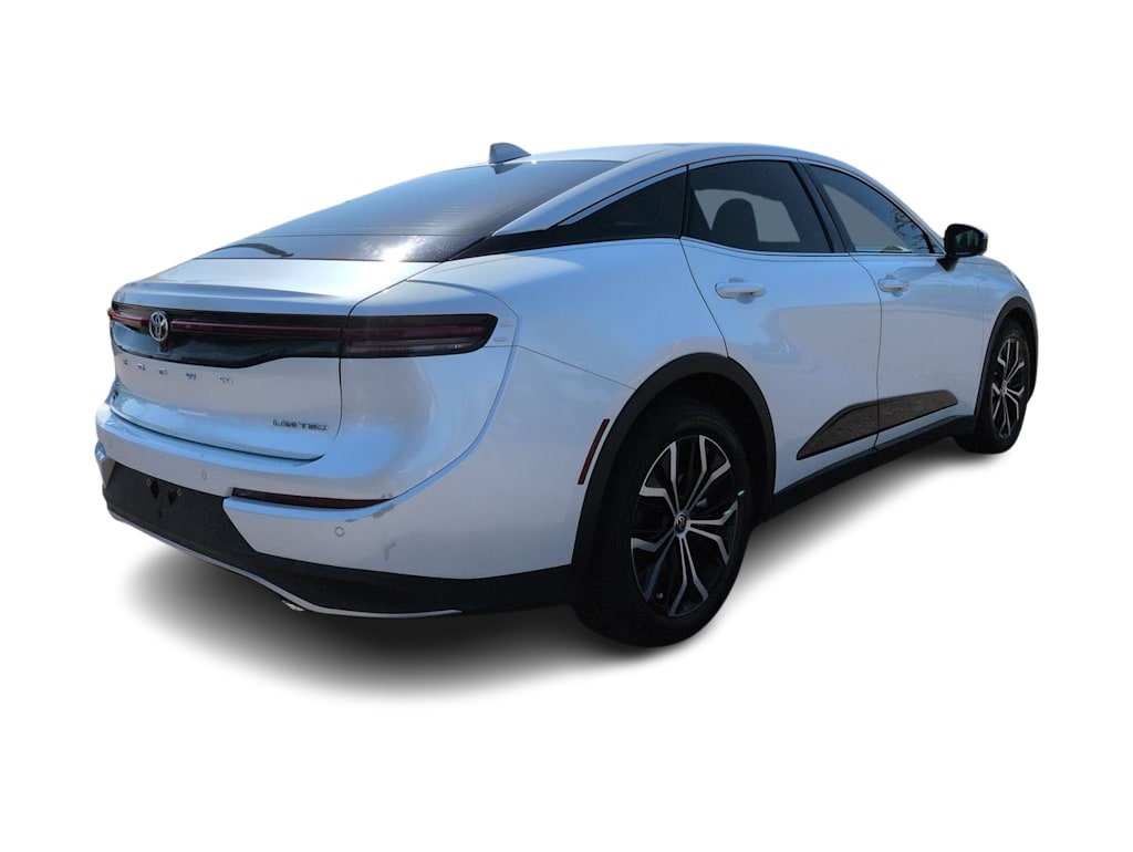 Thumbnail: 2023 Toyota Crown - 17