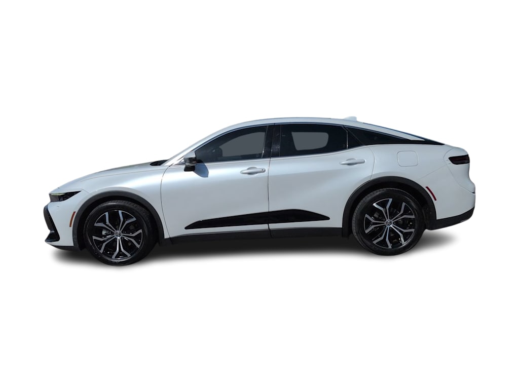 Thumbnail: 2023 Toyota Crown - 16