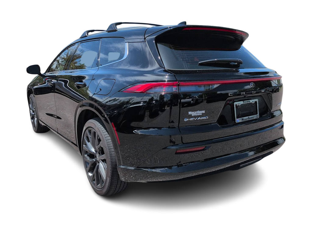 Thumbnail: 2026 Toyota Crown Signia - 4