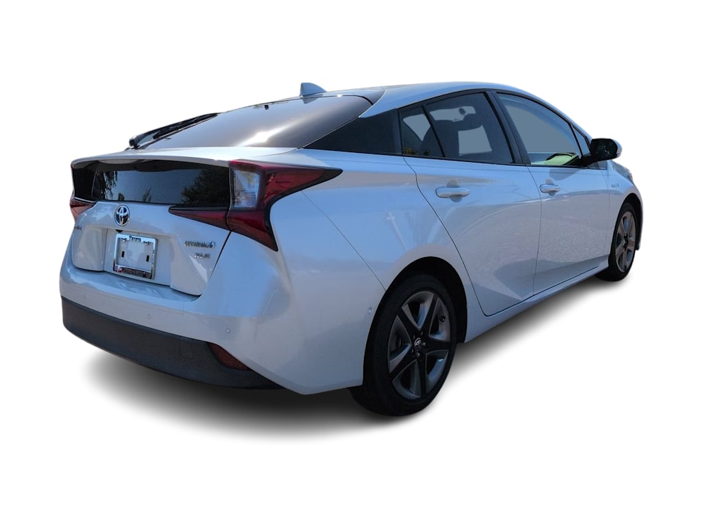 Thumbnail: 2021 Toyota Prius - 15