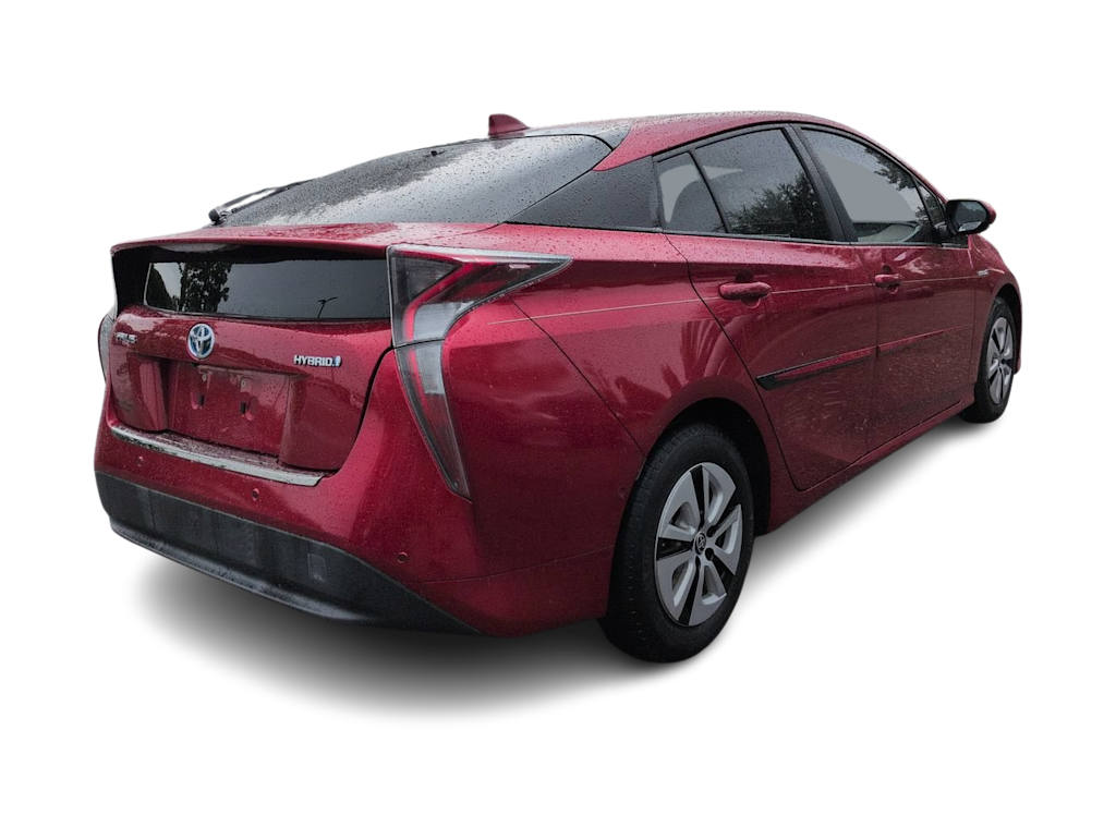 Thumbnail: 2016 Toyota Prius - 17