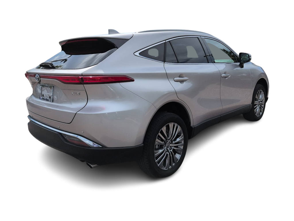 Thumbnail: 2024 Toyota Venza - 17