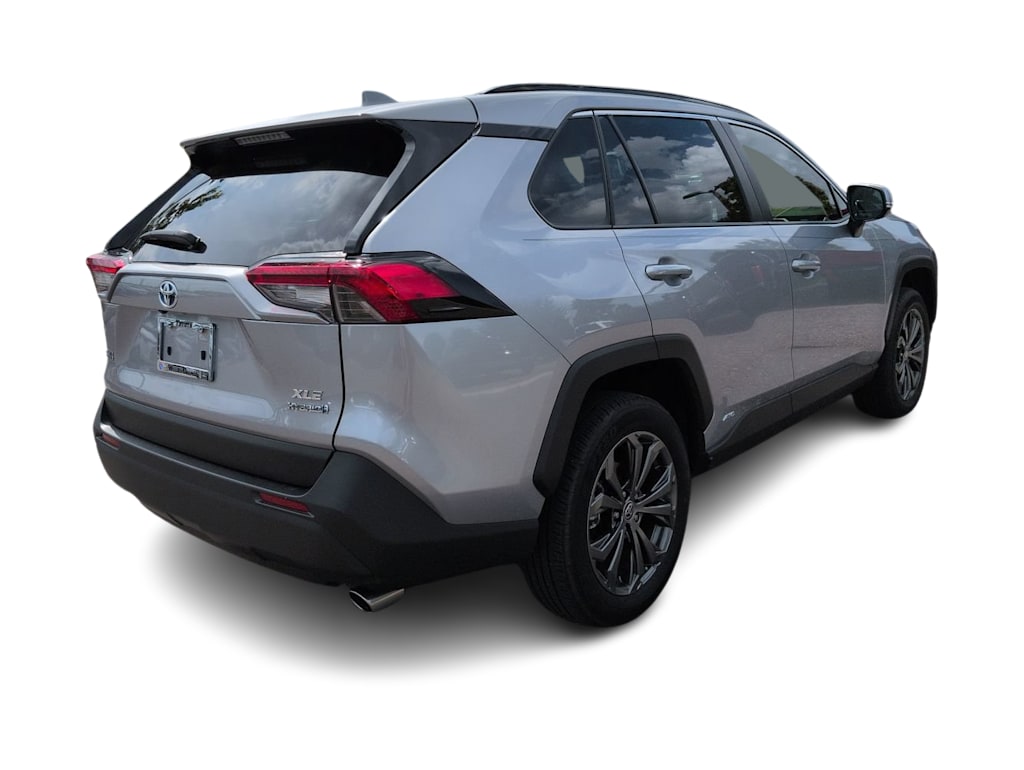 Thumbnail: 2024 Toyota RAV4 - 17