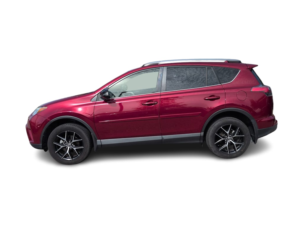 Thumbnail: 2018 Toyota RAV4 - 3