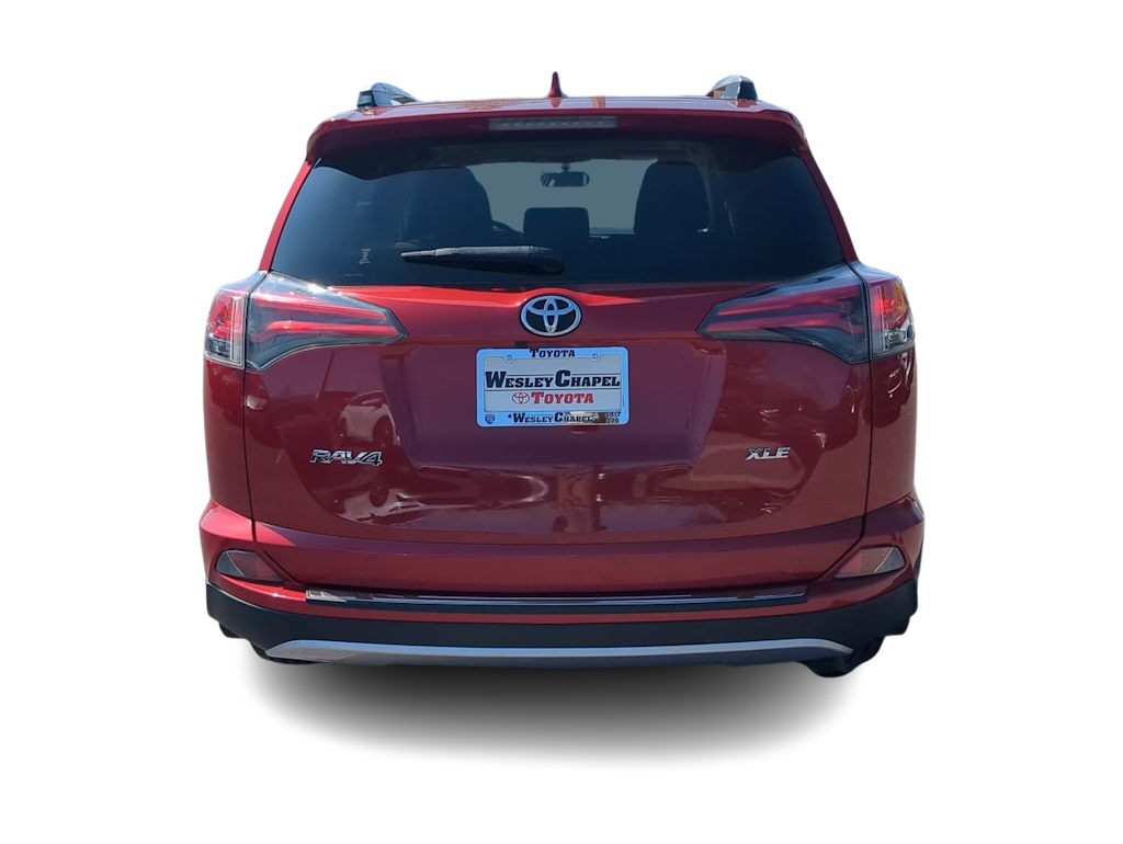 2016 Toyota RAV4 XLE 5