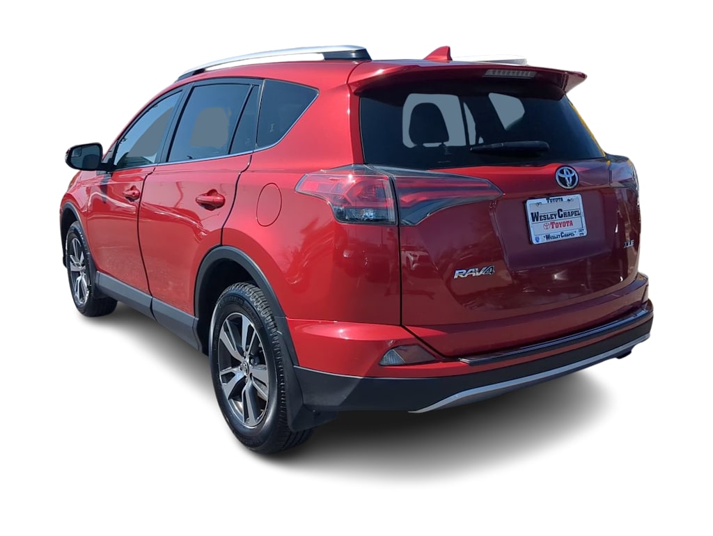 2016 Toyota RAV4 XLE 4