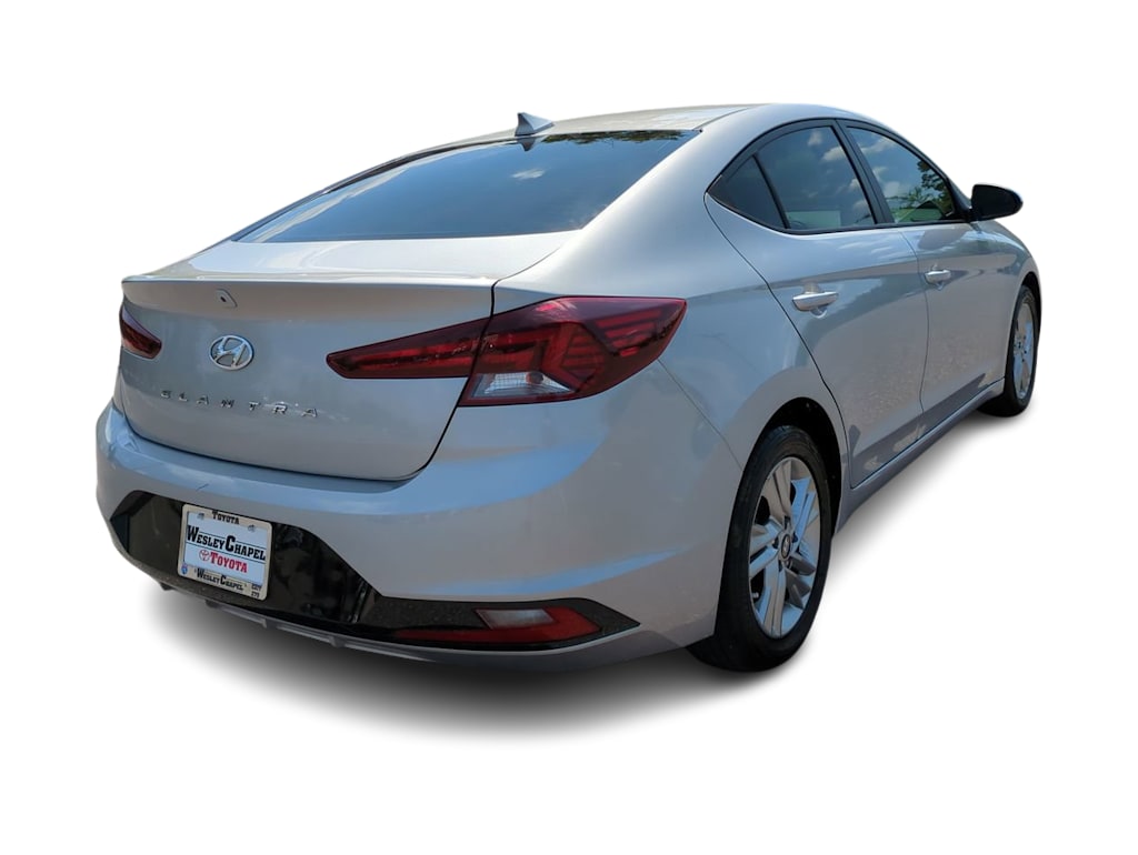 2020 Hyundai Elantra SEL 17