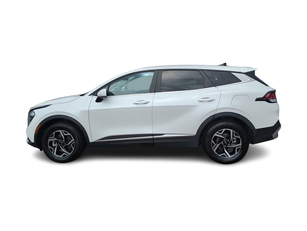 Thumbnail: 2023 Kia Sportage - 3