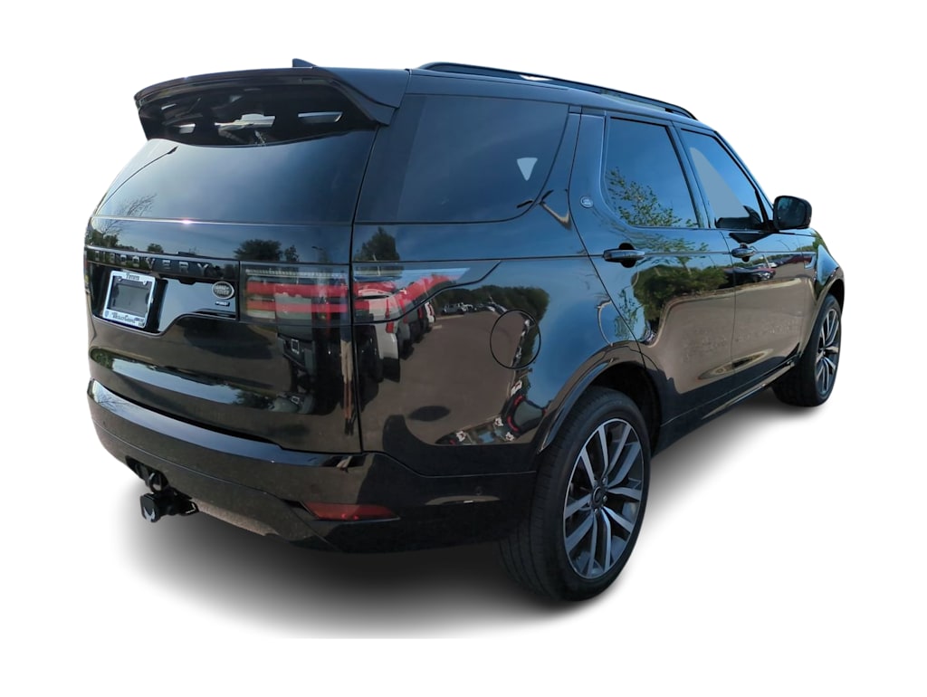 Thumbnail: 2021 Land Rover Discovery - 16