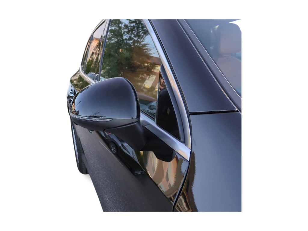 Thumbnail: 2023 Mercedes-Benz GLC - 19