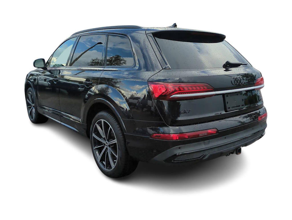 Thumbnail: 2021 Audi Q7 - 4