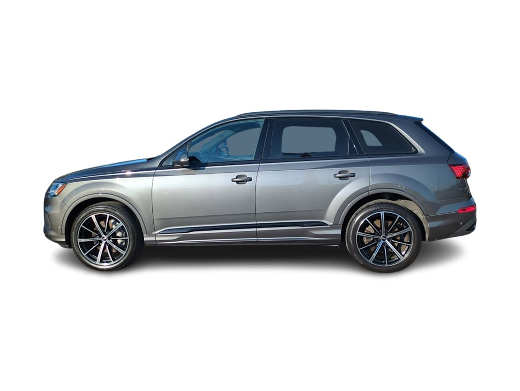 Thumbnail: 2021 Audi Q7 - 3