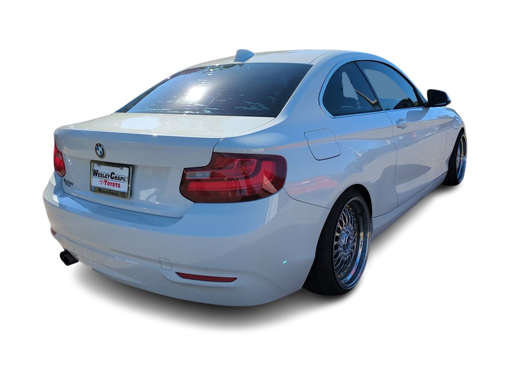 Thumbnail: 2015 BMW 2 Series - 17