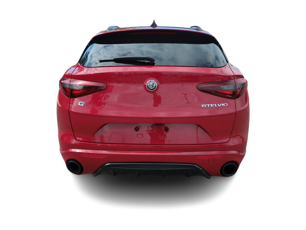 Thumbnail: 2022 Alfa Romeo Stelvio - 5