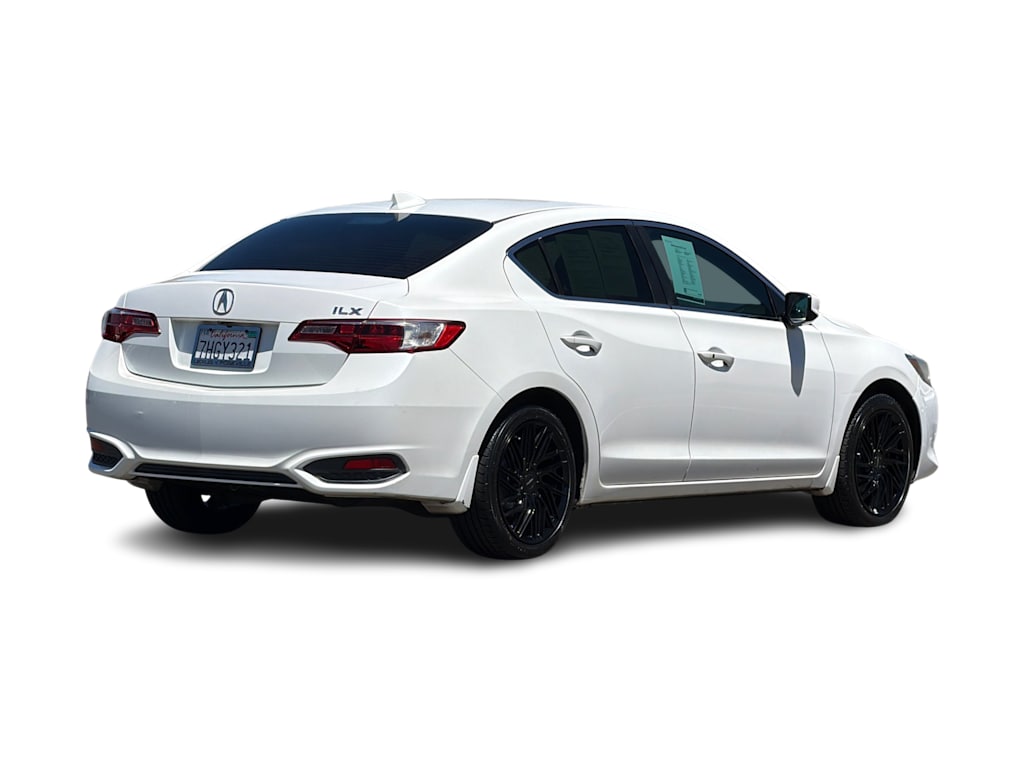 Thumbnail: 2016 Acura ILX - 17