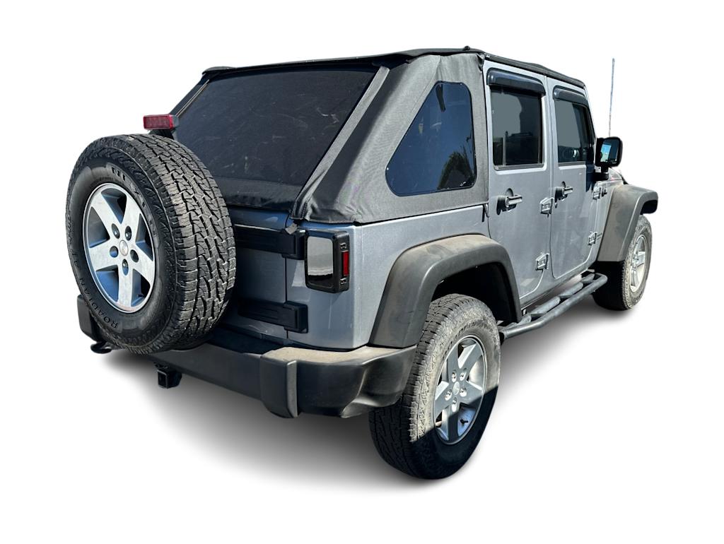 Thumbnail: 2015 Jeep Wrangler - 11