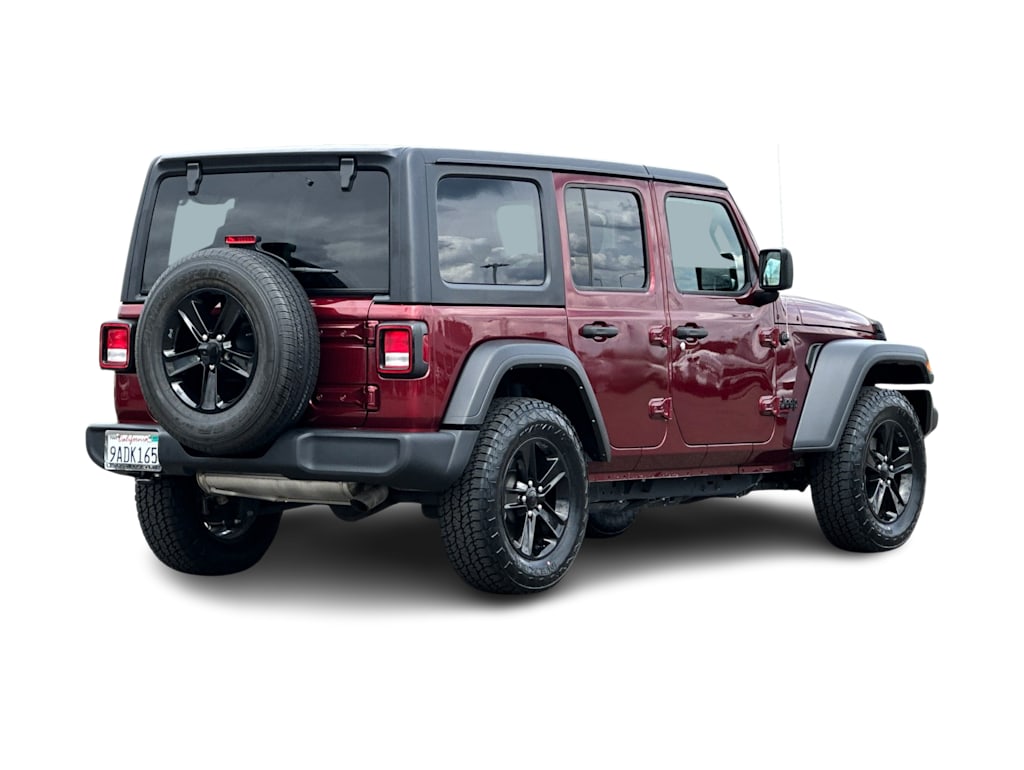 Thumbnail: 2022 Jeep Wrangler - 19