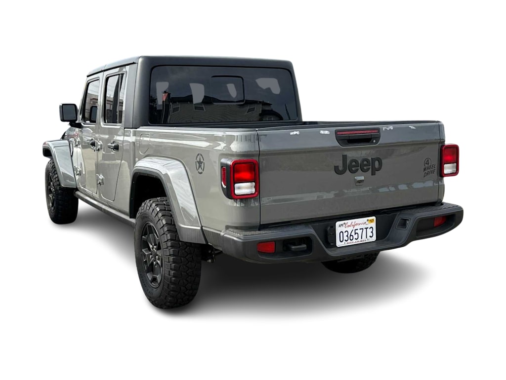 2023 Jeep Gladiator Sport 2