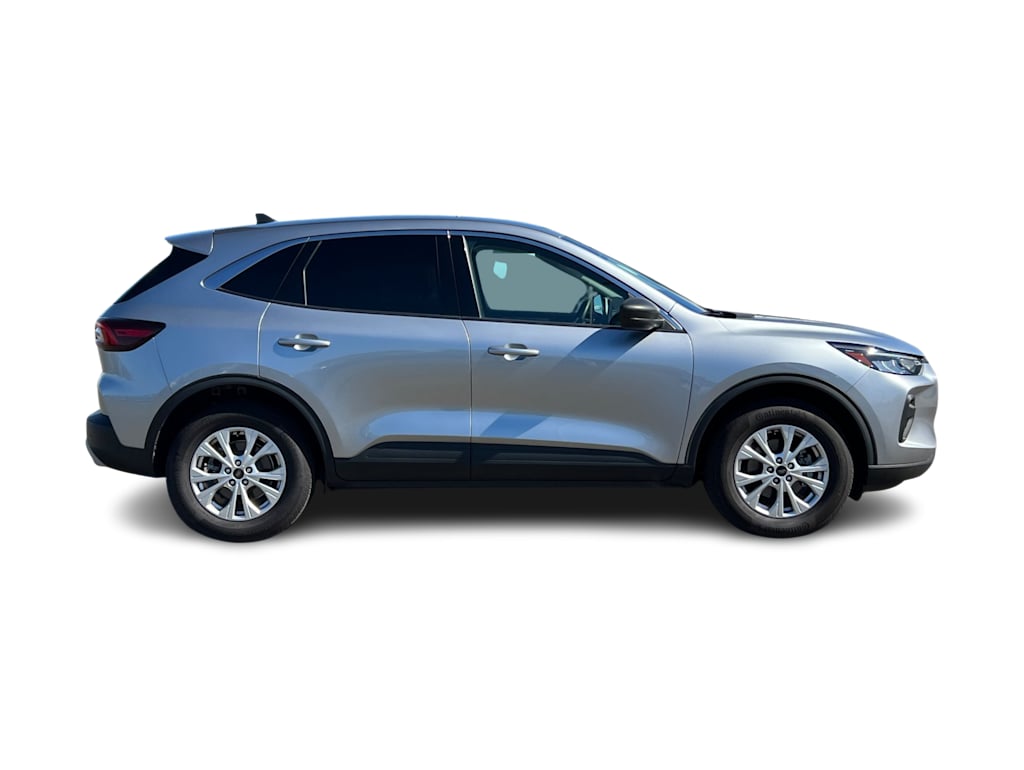 Thumbnail: 2023 Ford Escape - 21