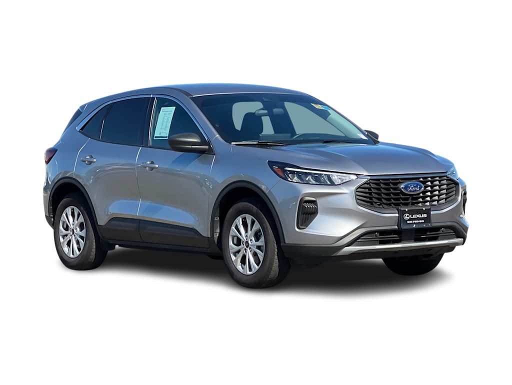 Thumbnail: 2023 Ford Escape - 20
