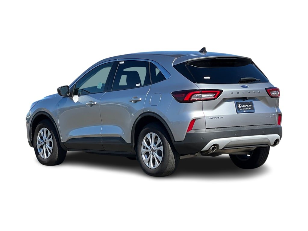 Thumbnail: 2023 Ford Escape - 4